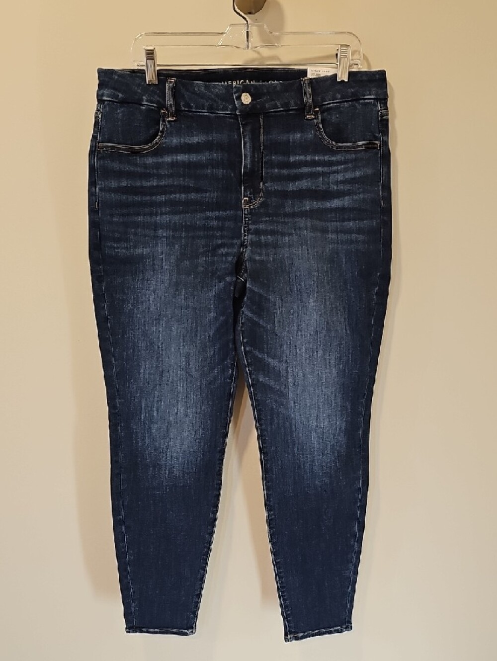 American Eagle Next Level Stretch Curvy Low Rise Jegging; NWT; Size 16